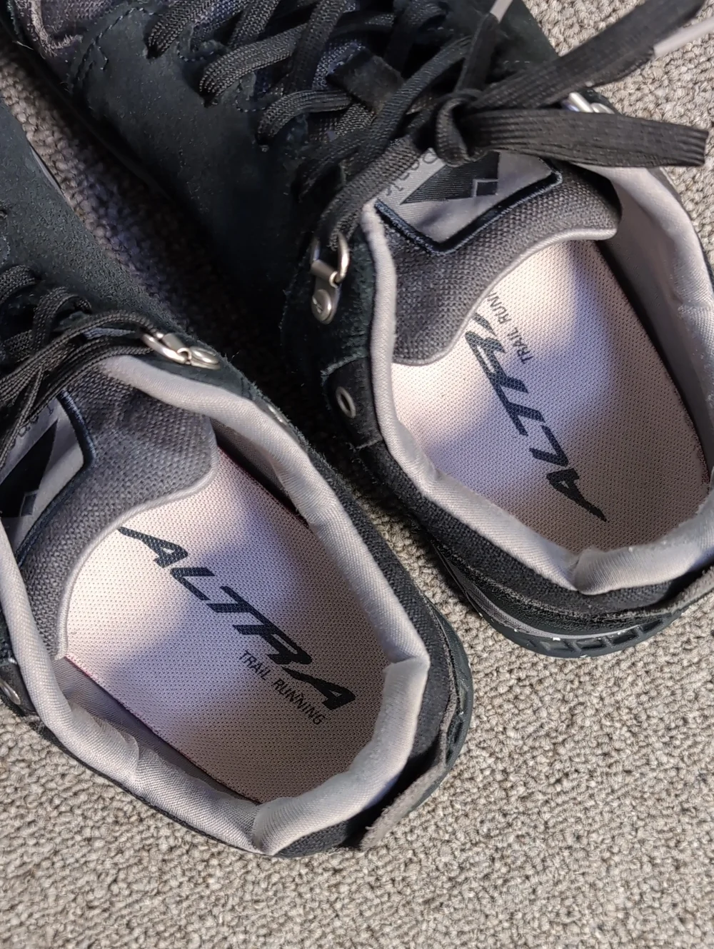 Altra take trail